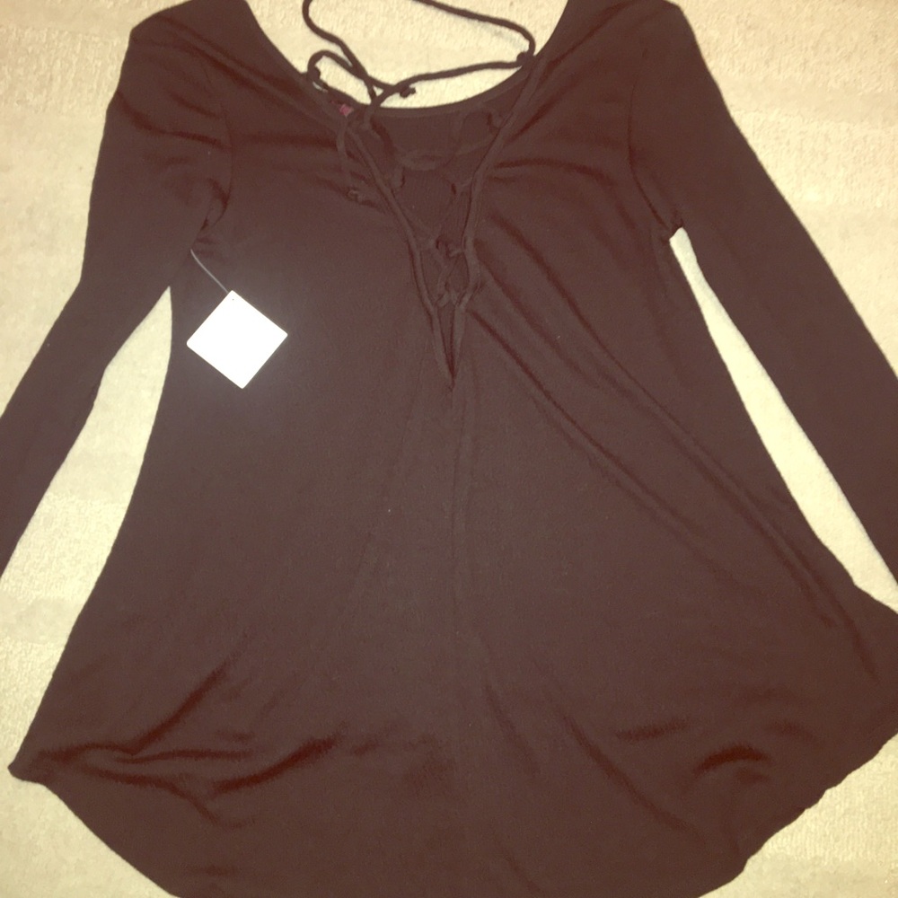 New Top Stylish flare bottom long sleeve